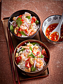 Rice noodle salad with prawns and sweet chili sauce
