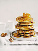 Buchweizen-Pancakes mit Honig