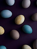 Naturally coloured Easter eggs