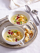 Cream of cauliflower soup with croutons