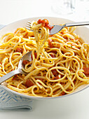 Spaghetti mit Tomatensauce