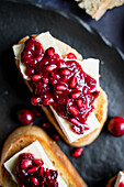 Crostini with brie and cranberry chutney