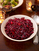 Red cabbage with balsamic vinegar and cranberries