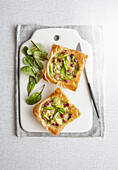 Filo tarts with leeks and pancetta