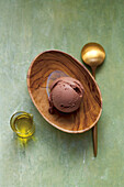 Chocolate ice cream with olive oil