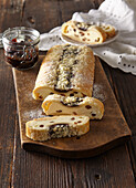 Quark-plum strudel with crumble topping