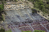Sedimentgesteine säumen die Landschaft und das Gebiet des Toro-Toro-Nationalparks; Bolivien