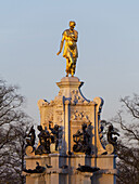 Bushy Park, Arethua-Statue; London, England