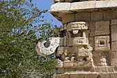 Maske des Regengottes Chac, Die Kirche, Chichen Itza; Yucatan, Mexiko