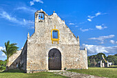 Ruine der Kirche von Pixila, fertiggestellt 1797; Cuauhtemoc, Yucatan, Mexiko