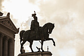 Statue von Viktor Emanuel; Rom, Italien