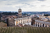 Blick vom Dach der Basilika St. Maria vom Himmelsaltar; Rom, Italien