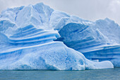 Eisberg vom Upsala-Gletscher im Nationalpark Los Glaciers im argentinischen Teil Patagoniens; Santa Cruz, Argentinien