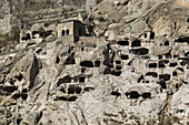 Höhlenwohnungen im Vardzia-Höhlenkloster; Meschetien, Georgien