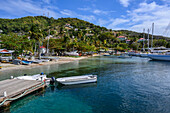 Boote vor Anker im Hafen von Port Elizabeth; Port Elizabeth, Bequia, St. Vincent und die Grenadinen