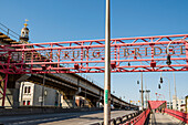 Eingang zur Williamsburg Bridge, Williamsburg, Brooklyn, New York City, New York, USA