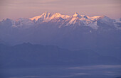 Sonnenuntergang über den Bergen, Österreich Alpen