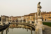 Kanal in Padua; Italien