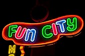 Fun City Neonschild; Las Vegas, Nevada, Usa