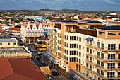 Stadtbild; Oranjestad, Insel Aruba, Königreich der Niederlande.
