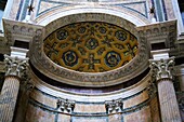Kathedrale innen; Vatikanstadt, Rom, Italien