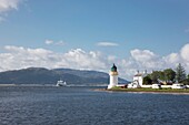 Leuchtturm am Ufer, Corran, Highland, Schottland