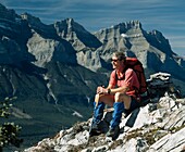 Wandern in den Rocky Mountains, Canmore, Alberta, Kanada