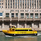 Chicago Water Taxi, Chicago, Illinois, Usa
