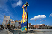 Sculpture Dona In Ocel, Park Joan Miro