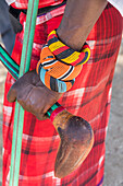 Afrika, Kenia, Samburu-Nationalreservat. Kunsthandwerk der Stämme, Juwelen.