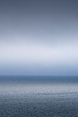 Wolken und Nebel über der Bay of Fundy, New Brunswick