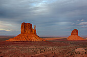 Arizona, Monument Valley, The Mittens