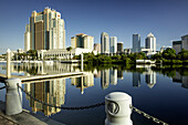 Frühmorgens über der Skyline von Tampa, Florida, USA
