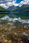 Quartz Lake mit Vulture Peak im Glacier National Park, Montana, USA