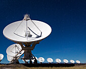 Karl G. Jansky, Very Large Array (VLA), Nationales Radioastronomie-Observatorium. 82 Fuß oder 25 Meter Durchmesser in den Ebenen von San Agustin, New Mexico, USA