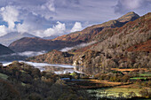 Llyn Gwynant and the Nant Gwynant Valley, Nant Gwynant, Eryri, Snowdonia National Park, North Wales, United Kingdom, Europe