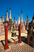 Kakku Pagodas (Mwe Taw Kakku Pagodas Complex), Inle Lake, Shan State, Myanmar (Burma), Asia