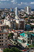 Luftaufnahme des modernen Havanna und seiner Wolkenkratzer, Kuba, Westindische Inseln, Karibik, Mittelamerika