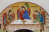 Mosaik mit der Darstellung der Dreifaltigkeit, Melkitische (griechisch-katholische) Kathedrale St. Paul, Harissa, Libanon, Naher Osten
