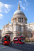 St. Paul's Cathedral von der Cannon Street aus, London, Großbritannien, UK