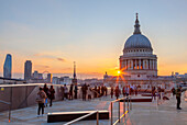 St. Paul’s Cathedral from the terrace of One New Change center, London, Great Britain, UK