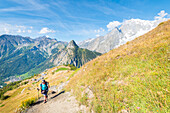 Blick auf den Mont Blanc vom Mont de la Saxe, Val Sapin, Vallee d Aoste, Italienische Alpen, Italien