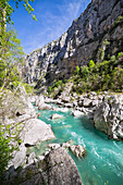 Die Imbut-Prüfung entlang des Verdon-Flusses in der Verdon-Schlucht (Departement Var, Provence-Alpes-Côte d'Azur, Frankreich, Europa)