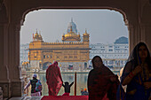 Eingang zum Goldenen Tempel, Amritsar, Punjab, Indien