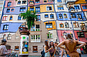 Hundertwasser Haus ein Wohngebäude von Friedensreich Hundertwasser, Wien, Österreich