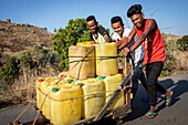 Water Distribution in Containers, Morondava, Madagascar