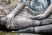 Detail, buddha statue, Wat Si Chum, in Sukhothai historical park, Sukhothai, Thailand