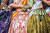 Kleidungsstück Detail, während der Blumenopferparade, Hommage an `Virgen de los desamparados', Fallas Festival, Plaza de la Virgen Platz, Valencia