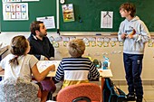 Math class, integration of children with difficulties, slight mental disabilities, localized school inclusion unit, adapei27, primary school of louviers, eure, normandy, france