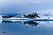 Eisberg bei Jokulsarlon, Vatnajokull Naturpark, Island, Nordeuropa